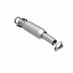 MagnaFlow Direct Fit Catalytic Converter 04 Toyota Sienna 3.3L
