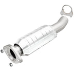 MagnaFlow Direct Fit Catalytic Converter 04 Toyota Sienna 3.3L