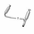 MagnaFlow Direct Fit Catalytic Conv 05-06 Dodge Dakota/2006 Mitsubishi Raider 3.7L Y-Pipe Assembly
