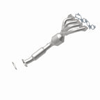 MagnaFlow Direct Fit Catalytic Converter 05-06 Ford Focus 2.0L