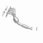 MagnaFlow Direct Fit Catalytic Converter 05-06 Ford Focus 2.0L