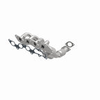 MagnaFlow Direct Fit Catalytic Converter 05-06 Ford Focus 2.0L