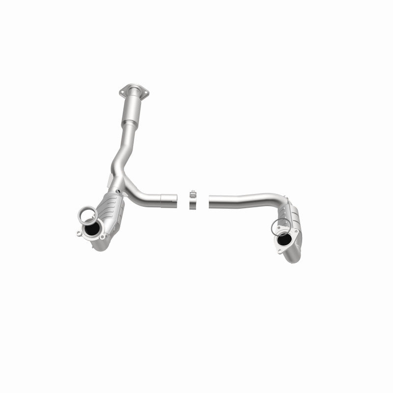 MagnaFlow Direct Fit Catalytic Converter 05-06 GMC Envoy XL Denali