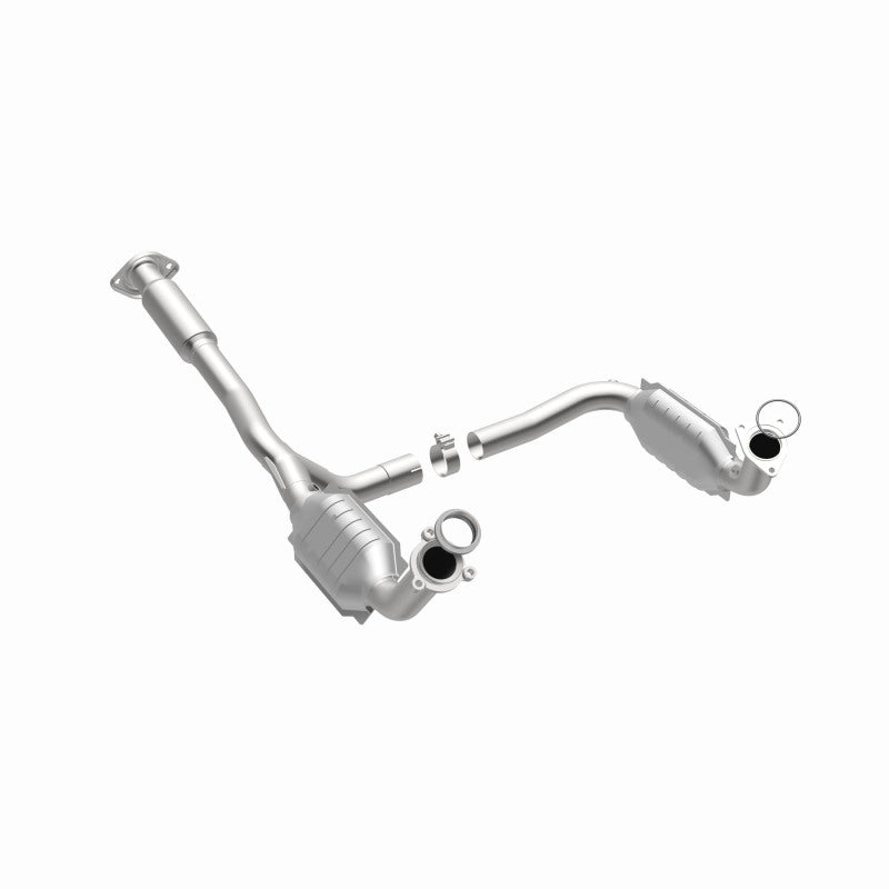 MagnaFlow Direct Fit Catalytic Converter 05-06 GMC Envoy XL Denali