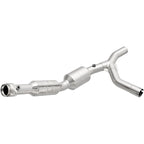 MagnaFlow Direct Fit Catalytic Converter 05-07 Ford E150 4.6L Passenger Side