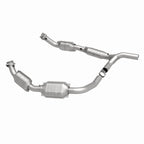 MagnaFlow Direct Fit Catalytic Converter 07-08 Ford E-150 4.6L