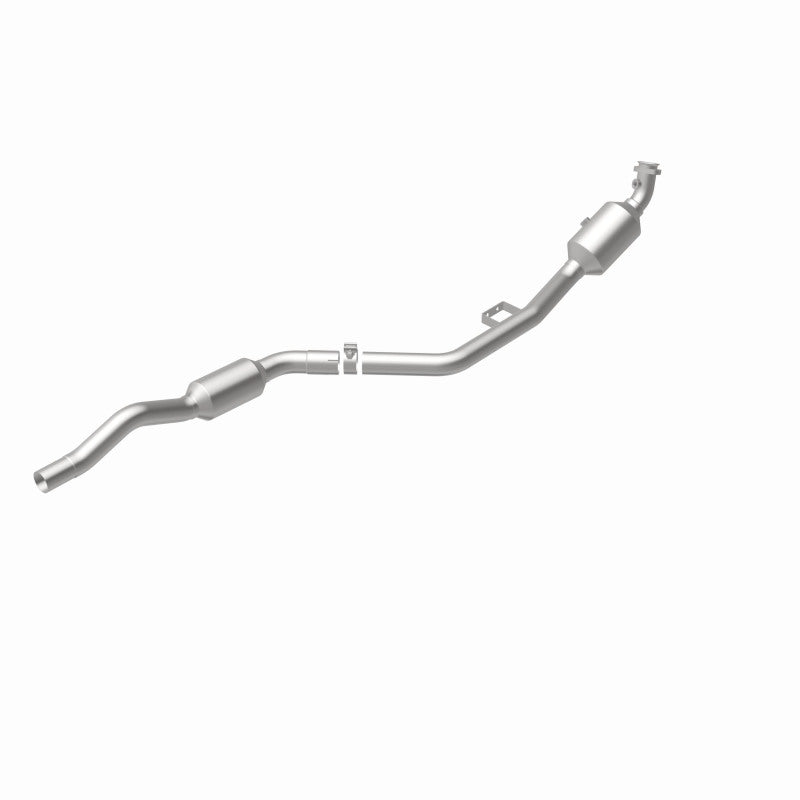 MagnaFlow Direct Fit Catalytic Converter 07-09 Mercedes E350 3.5L