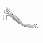 MagnaFlow Direct Fit Catalytic Converter 08-09 Ford Focus 2.0L