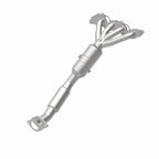 MagnaFlow Direct Fit Catalytic Converter 08-09 Ford Focus 2.0L