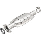MagnaFlow Direct Fit Catalytic Converter 09-11 Ford Escape 3.0L
