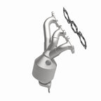MagnaFlow Direct Fit Catalytic Converter 09 Ford Escape 3.0L Front
