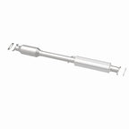 MagnaFlow Direct Fit Catalytic Conv 11-14 Sonata 2.4L Underbody (OEM Grade Federal / EPA Compliant)