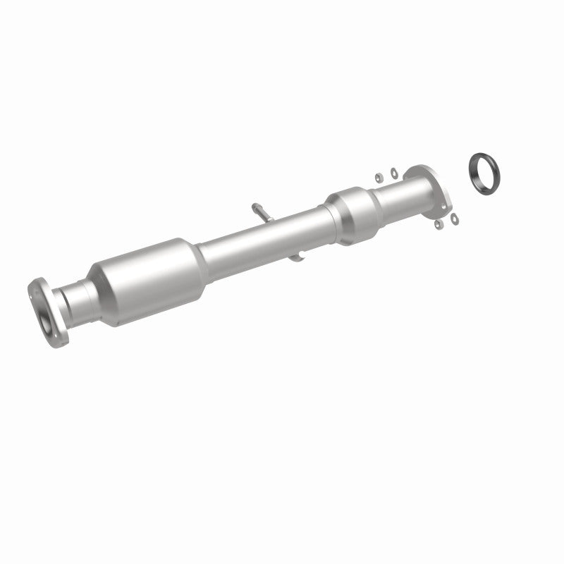 MagnaFlow Direct Fit Catalytic Converter 14-15 Toyota Highlander 3.5L