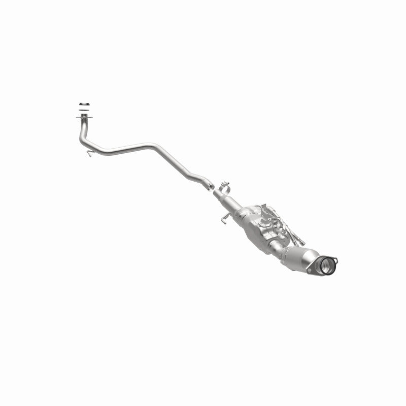 MagnaFlow Direct Fit Catalytic Converter 14-19 Toyota Prius C Base Underbody 1.5L