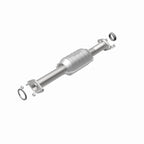 MagnaFlow Direct Fit Catalytic Converter 2002 Suzuki Aerio 2.0L
