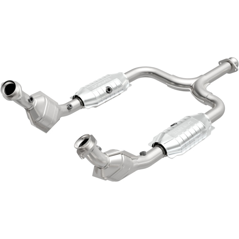 MagnaFlow Direct Fit Catalytic Converter 2003 Ford Mustang 3.8L