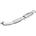 MagnaFlow Direct Fit Catalytic Converter 2011 Buick Regal 2.0L