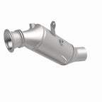 MagnaFlow Direct Fit Catalytic Converter 2015 BMW 640i/740i Underbody