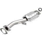 MagnaFlow Direct Fit Catalytic Converter 95- 96 Impreza 2.2L Rear