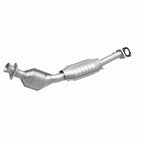 MagnaFlow Direct Fit Catalytic Converter 96-00 Crown Vic 4.6L OEM