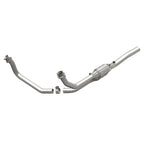 MagnaFlow Direct Fit Catalytic Converter 96-97 Dodge Van 3.9L/5.2L/5
