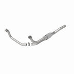MagnaFlow Direct Fit Catalytic Converter 96-97 Dodge Van 3.9L/5.2L/5