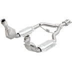 MagnaFlow Direct Fit Catalytic Converter 96-98 Ford Mustang 3.8L