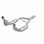 MagnaFlow Direct Fit Catalytic Converter 96-98 Ford Mustang 3.8L