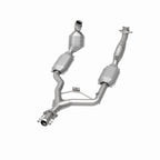 MagnaFlow Direct Fit Catalytic Converter 96-98 Ford Mustang 3.8L