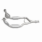 MagnaFlow Direct Fit Catalytic Converter 96-98 Ford Mustang 3.8L