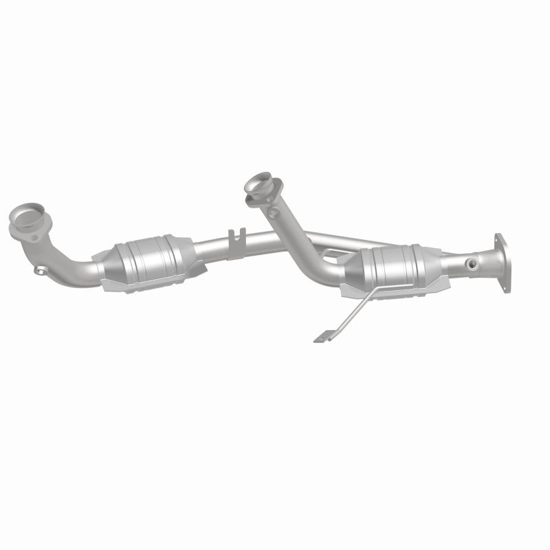 MagnaFlow Direct Fit Catalytic Converter 96-99 Ford Taurus3.0L 50S