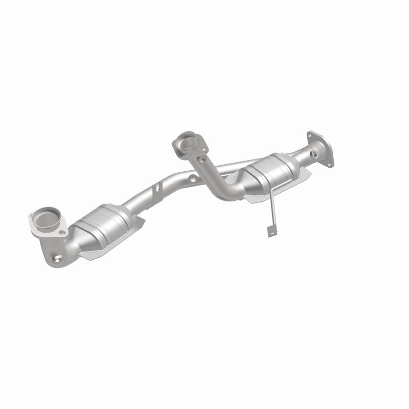 MagnaFlow Direct Fit Catalytic Converter 96-99 Ford Taurus3.0L 50S