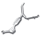 MagnaFlow Direct Fit Catalytic Converter 97-98 Ford F-150 4.6L