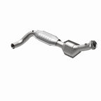 MagnaFlow Direct Fit Catalytic Converter 97-98 Ford Trucks 4.6L