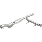 MagnaFlow Direct Fit Catalytic Converter 97-98 Ford Trucks 4.6L