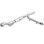 MagnaFlow Direct Fit Catalytic Converter 97-98 Ford Trucks 4.6L