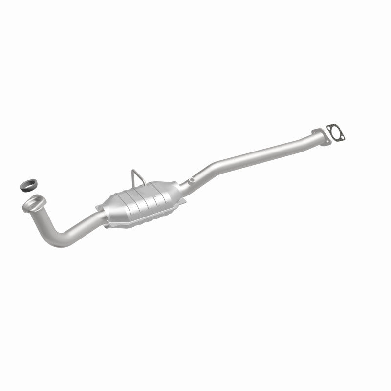 MagnaFlow Direct Fit Catalytic Converter 98-01 Metro/Swift 1.3 rr OE