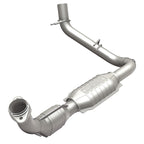 MagnaFlow Direct Fit Catalytic Converter 98 Ford Expedition 5.4L