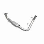 MagnaFlow Direct Fit Catalytic Converter 98 Ford Expedition 5.4L
