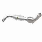 MagnaFlow Direct Fit Catalytic Converter 99-00 Ford Exped 4.6L
