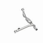 MagnaFlow Direct Fit Catalytic Converter 99-00 Ford F-150 4.2L 50S