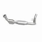 MagnaFlow Direct Fit Catalytic Converter 99-00 Ford Trucks 5.4L