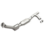 MagnaFlow Direct Fit Catalytic Converter 99-00 Ford Trucks 5.4L