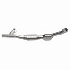 MagnaFlow Direct Fit Catalytic Converter 99-00 Ford Trucks 5.4L