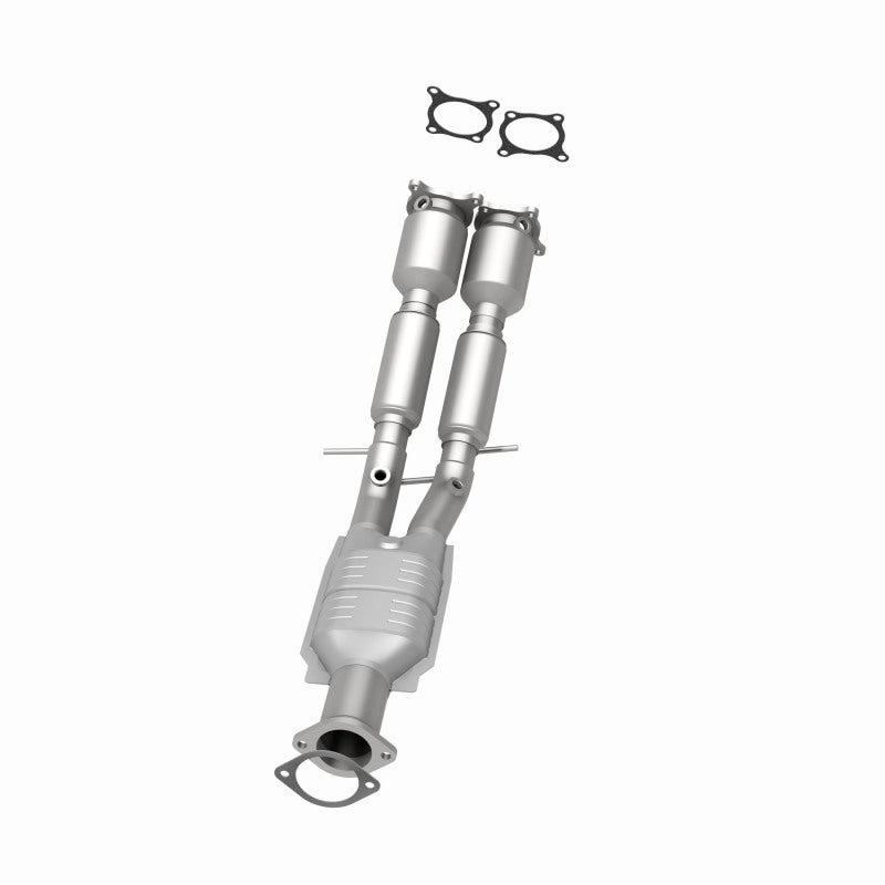MagnaFlow Direct Fit Catalytic Converter 99-01 Volvo S80 2.9L