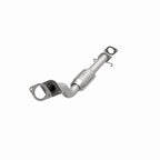 MagnaFlow Direct Fit Catalytic Converter 99-02 Oldsmobile Intrigue