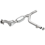 MagnaFlow Direct Fit Catalytic Converter 99 Ford F-150 4.6L
