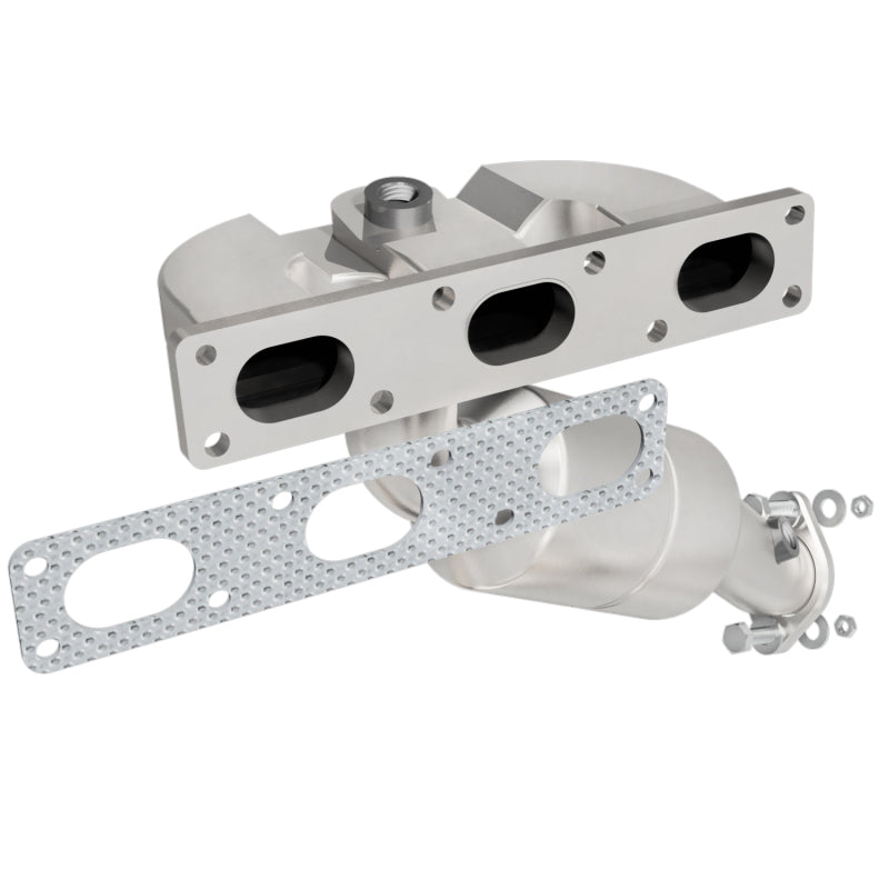 MagnaFlow DF Cat. Conv BMW 01-05 325 2.5L / 01-05 330 3.0L / 01-02 Z3 2.5L/3.0L California - Rear