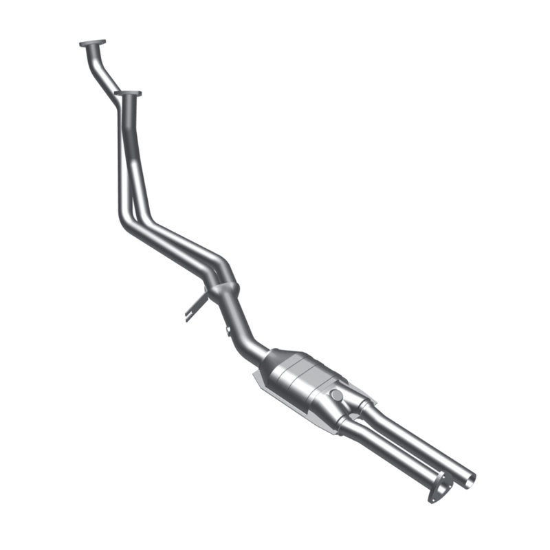 MagnaFlow Direct Fit Catalytic Converter BMW 80 88