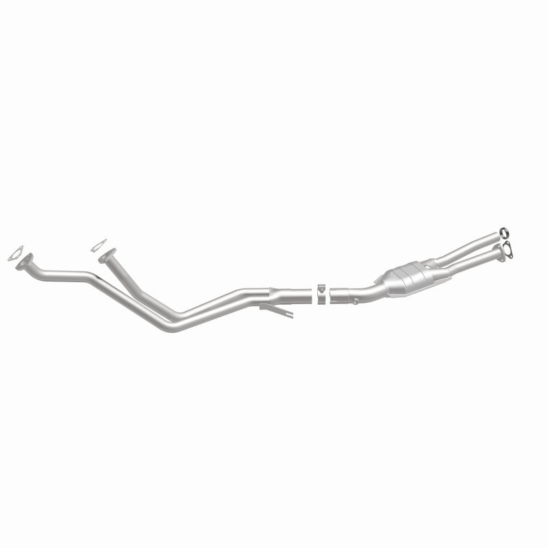 MagnaFlow Direct Fit Catalytic Converter BMW 80 88